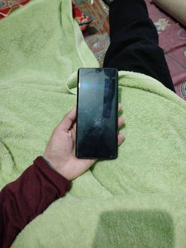 Motorola edge 40 like a New from sudia only exchange iphone or OnePlus 2