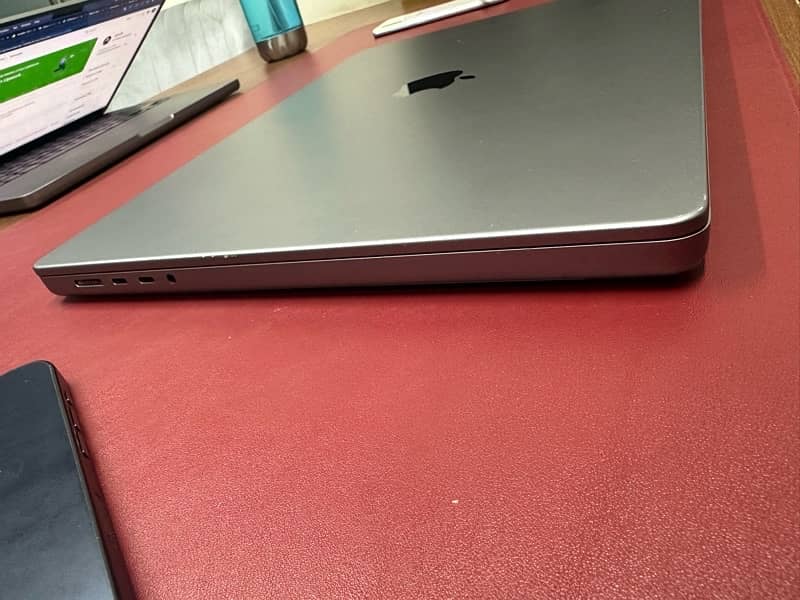 Macbook M1 Pro 5