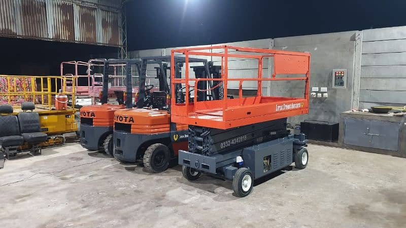 CRANES - SCISSOR LIFT - FORK LIFTERS - TRANSPORT SERVICES - 24 HOURS 7