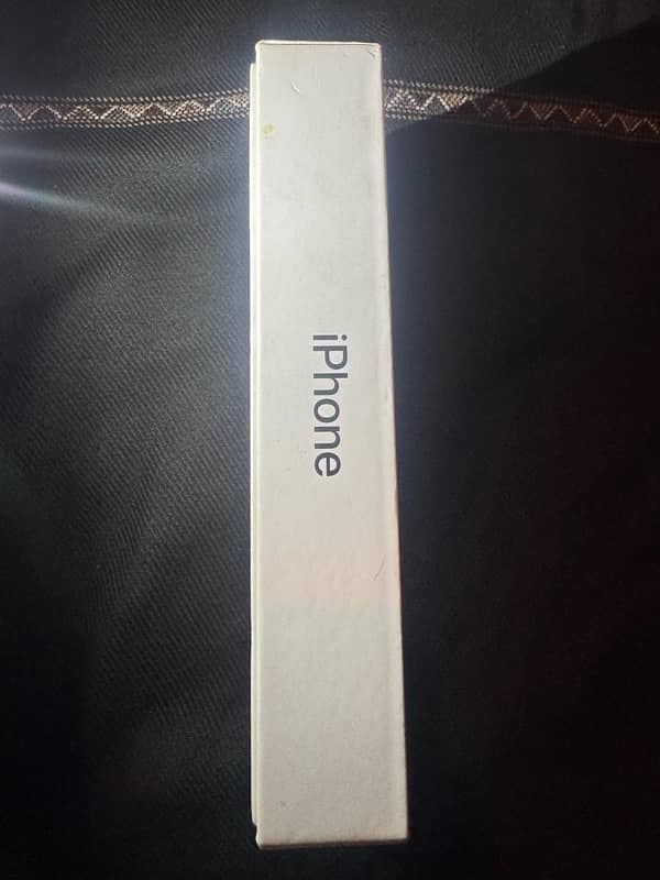 Iphone 11 ( Dual PTA ) 128gb 96% health 6