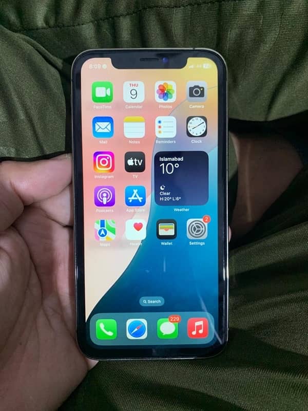 IPhone XR 5