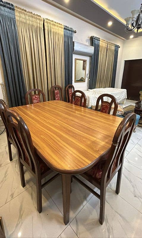 Dining Table with 6 wooden Chairs 0