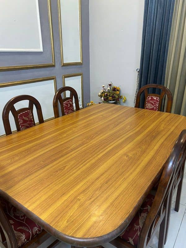 Dining Table with 6 wooden Chairs 2