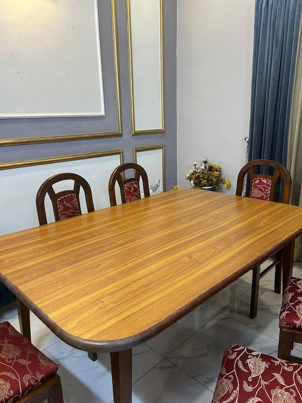 Dining Table with 6 wooden Chairs 4