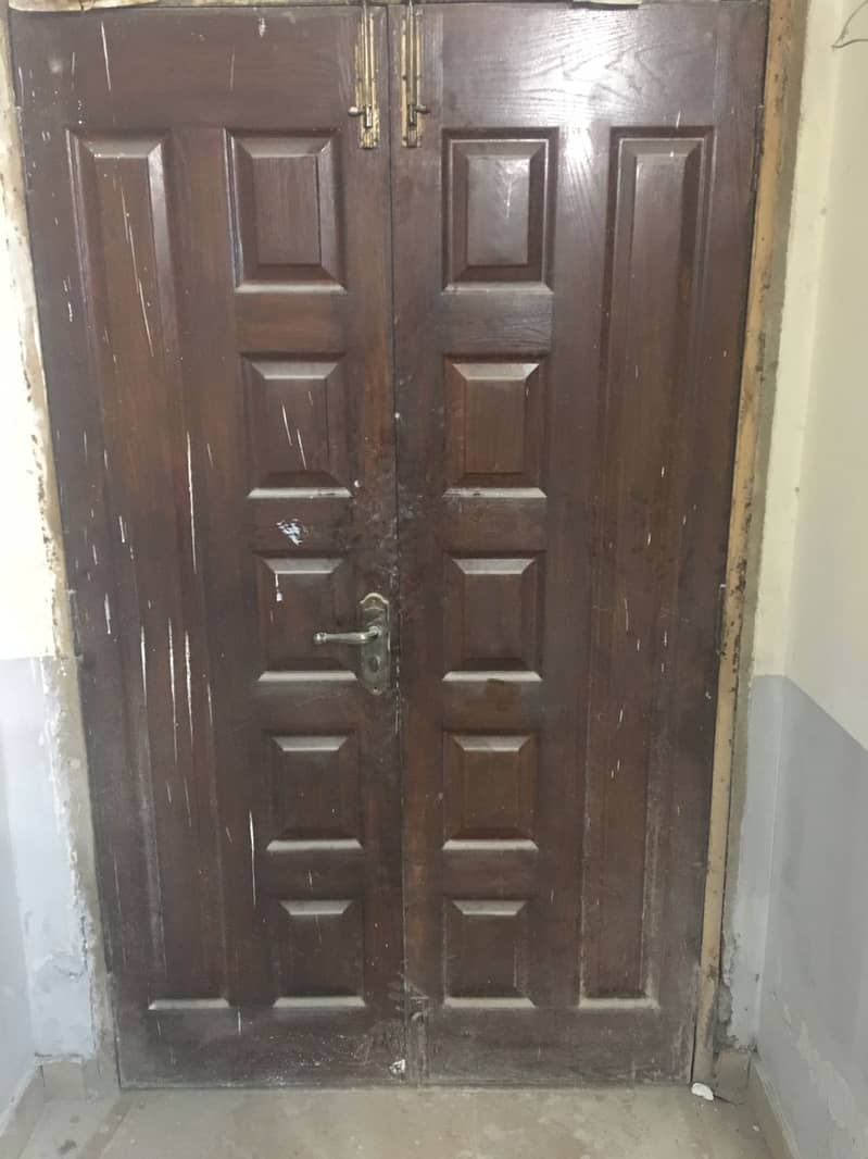 Used doors (both Jali wale and others) 2