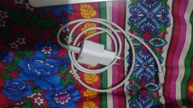 samsung s23 non PTA with box + origional charger 2