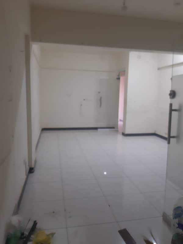 Office for rent new building on block 3 gulistan e jauhar 0