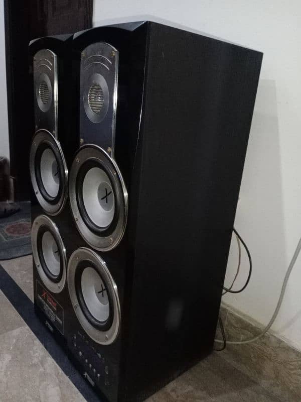 Xtream Computer Speaker 2.0 Tower 3