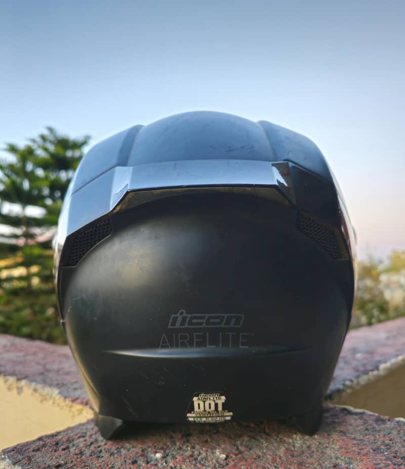 Icon Airflite Helmet w/ Transparent Visor 3