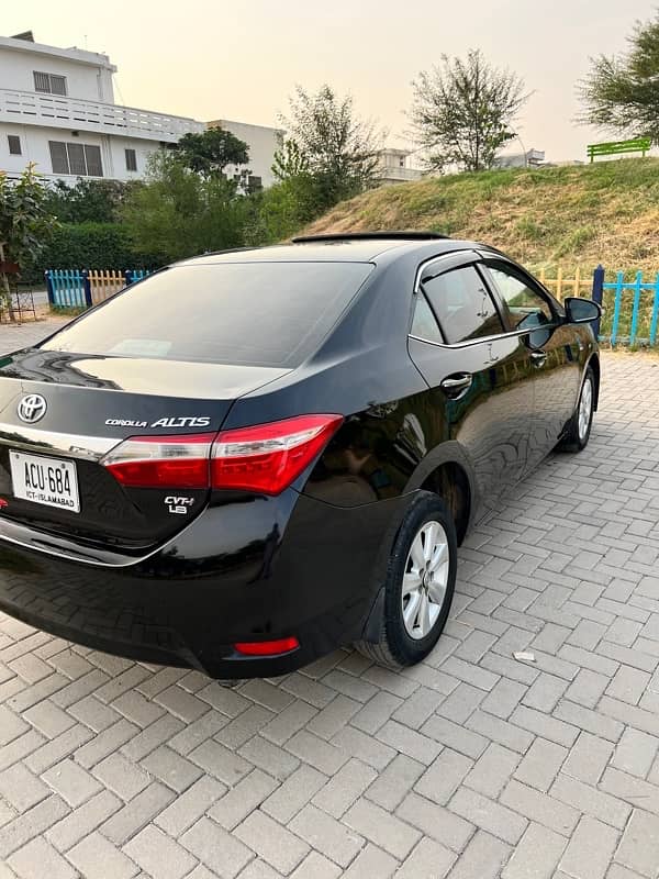 Toyota Corolla Altis Grande 2016 0