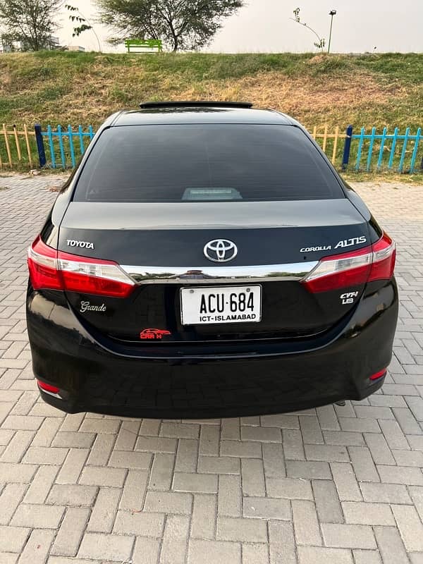 Toyota Corolla Altis Grande 2016 5