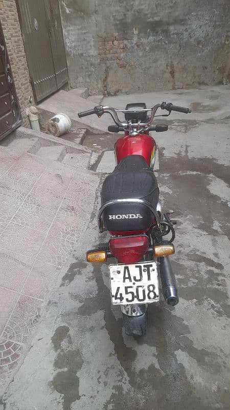 honda cd70 totally  original  03214749204 1