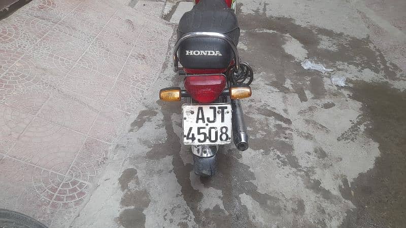 honda cd70 totally  original  03214749204 2