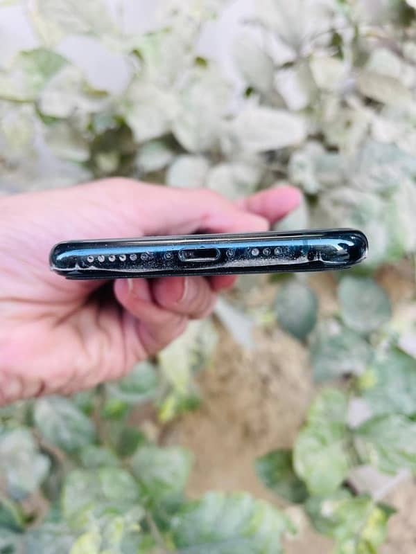 IPhone 11 Pro PTA Approved 4