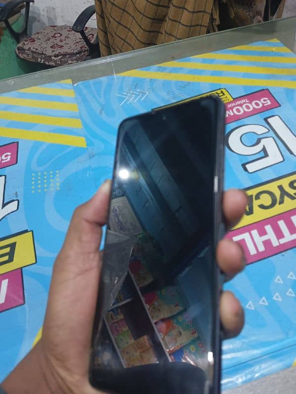 Tecno spark 10 pro 0