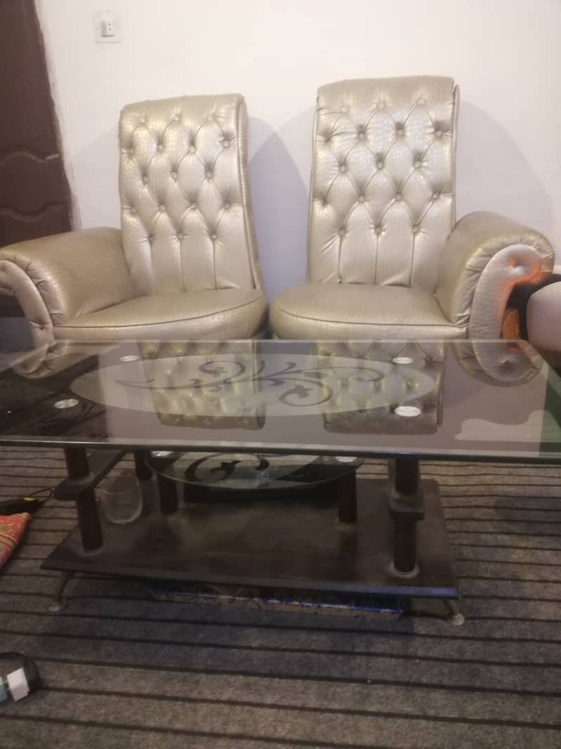 Sofa set with table 1