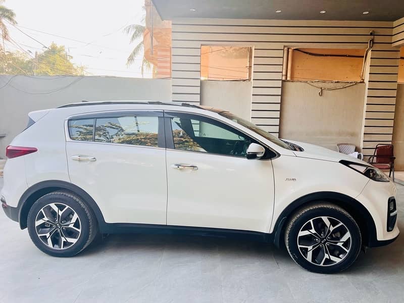 KIA Sportage 2022 16