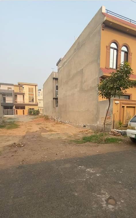 5marla Residential Plot available in Executive Block Parkview City Lahore 3