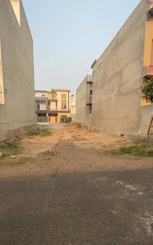 5marla Residential Plot available in Executive Block Parkview City Lahore 4