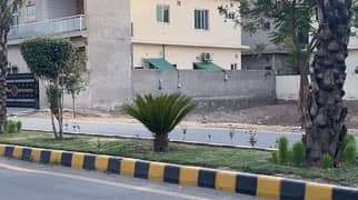 10 Marla Plot Available In Parkview City Lahore 60ftroad Tulip Overseas Block