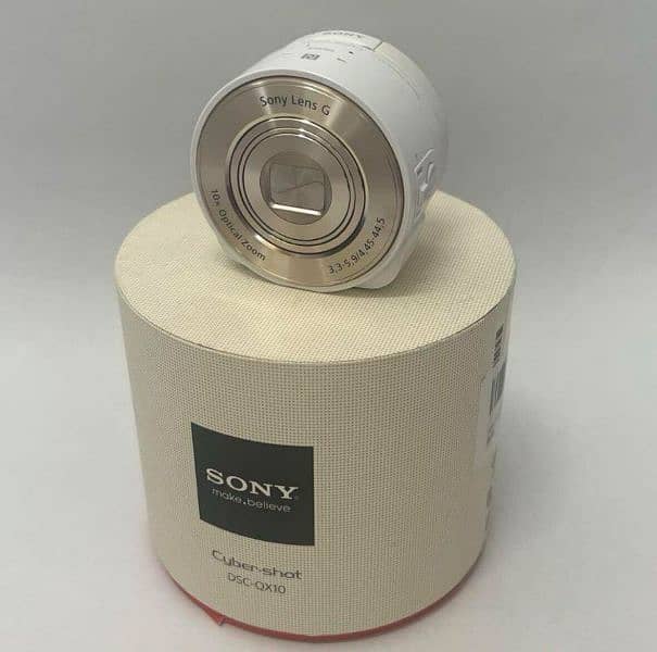 Sony camera lens new not used 1