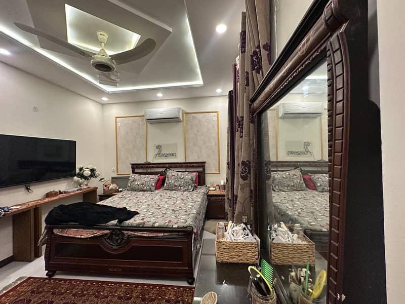 DHA RAHBAR ONE YEAR OLD MOST BEAUTIFUL HOUSE ON 100 FT WIDE ROAD IS UP FOR SALE 26