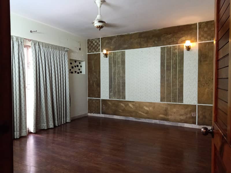 01 Kanal Modern Design House For Rent In DHA Phase 3 Lahore. 13