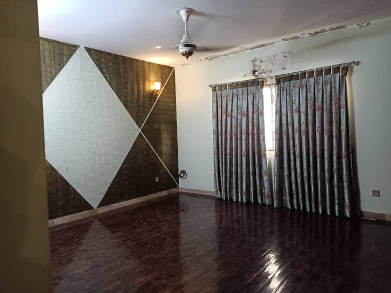 01 Kanal Modern Design House For Rent In DHA Phase 3 Lahore. 14