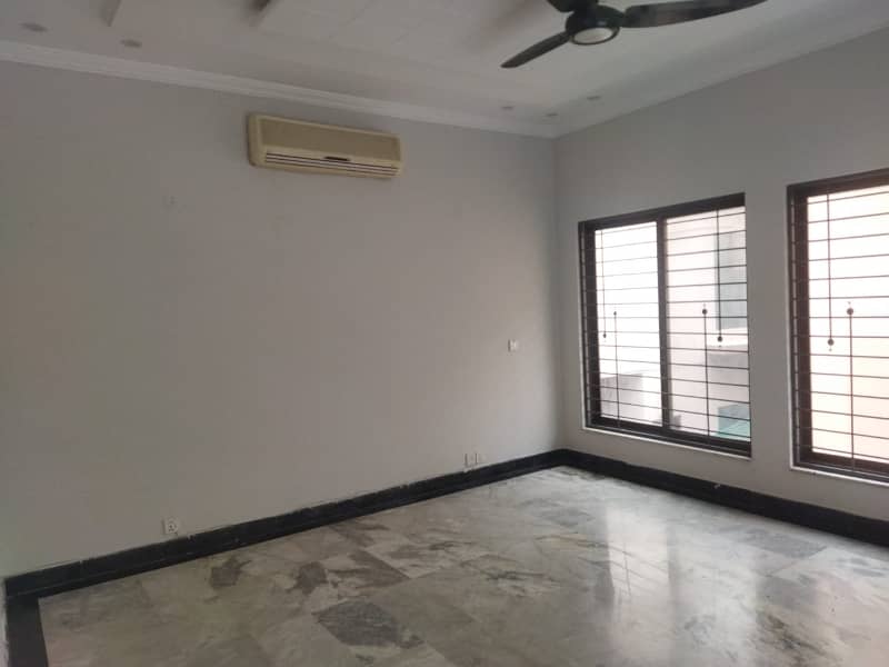 01 Kanal Modern Design House For Rent In DHA Phase 1 Lahore. 7