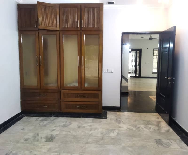 01 Kanal Modern Design House For Rent In DHA Phase 1 Lahore. 20