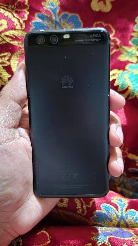 Huawei P 10    4GB 128GB 1