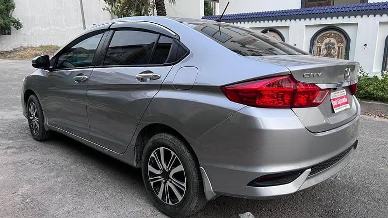 Honda City Aspire 2022 4