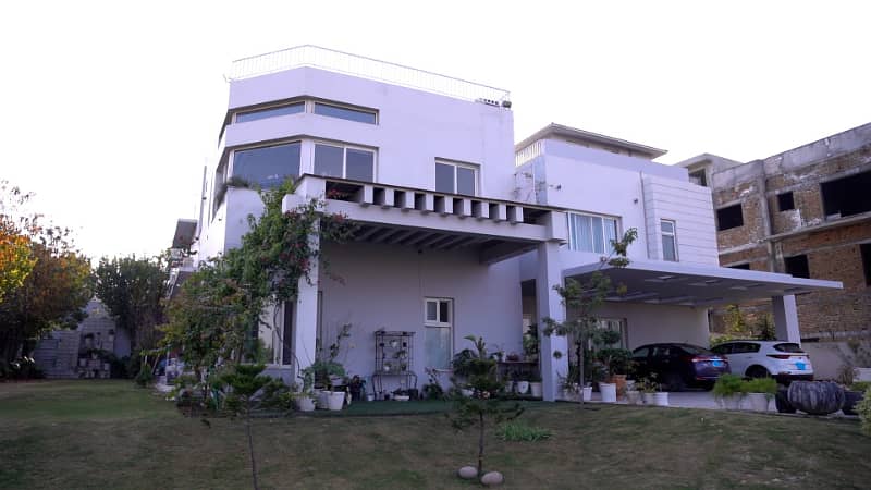 Beautiful 3-Bedroom Farmhouse for Rent - Ground Floor in C Block, Gulberg Greens (Preferably Furnished) 7