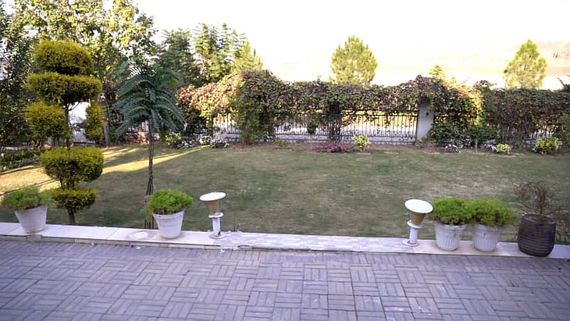 Beautiful 3-Bedroom Farmhouse for Rent - Ground Floor in C Block, Gulberg Greens (Preferably Furnished) 9