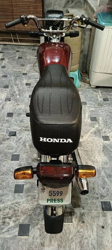 HONDA CD70 1