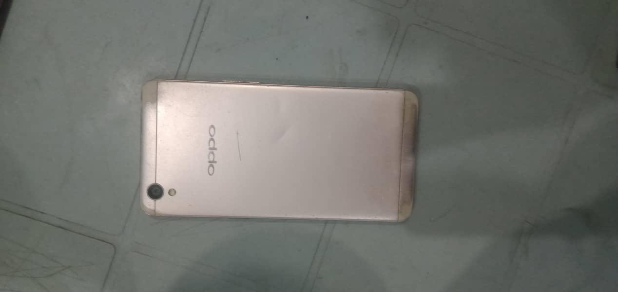 Oppo A37 3