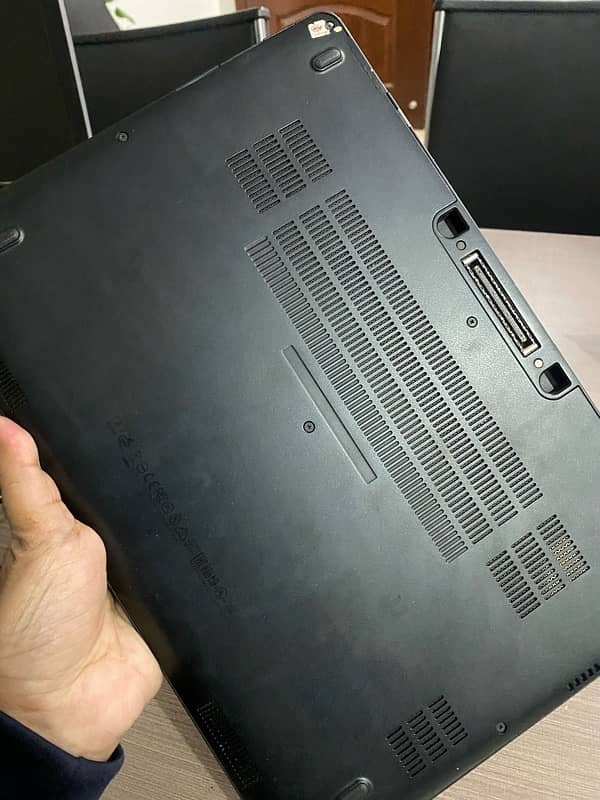 Dell Latitude E7470 Core i7, 6th Generation, 16GB Ram, 256 SSD 4