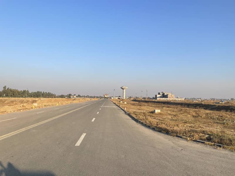 5 Marla Plot for Sale in Block C, LDA City Lahore 4