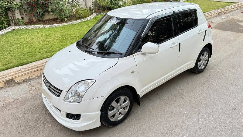 Suzuki Swift Automatic 2015 First Owner Car 5