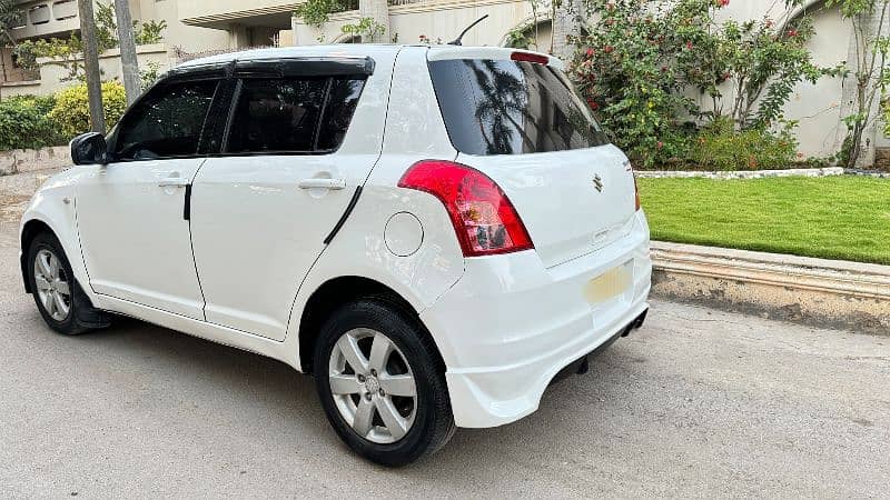 Suzuki Swift Automatic 2015 First Owner Car 10