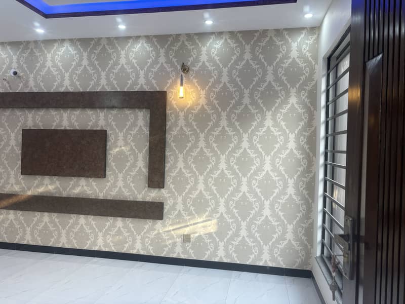 DHA RAHBAR ULTRA MODREN OUT CLASS BRAND NEW HOUSE IS UP FOR SALE 5