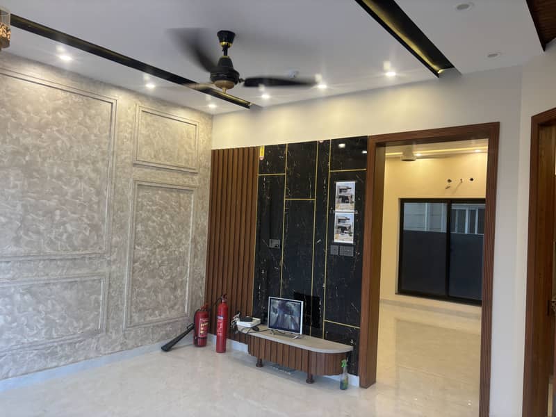 DHA RAHBAR CORNER BRAND NEW BEAUTIFUL ULTRA MODREN HOUSE IS UP FOR SALE 38