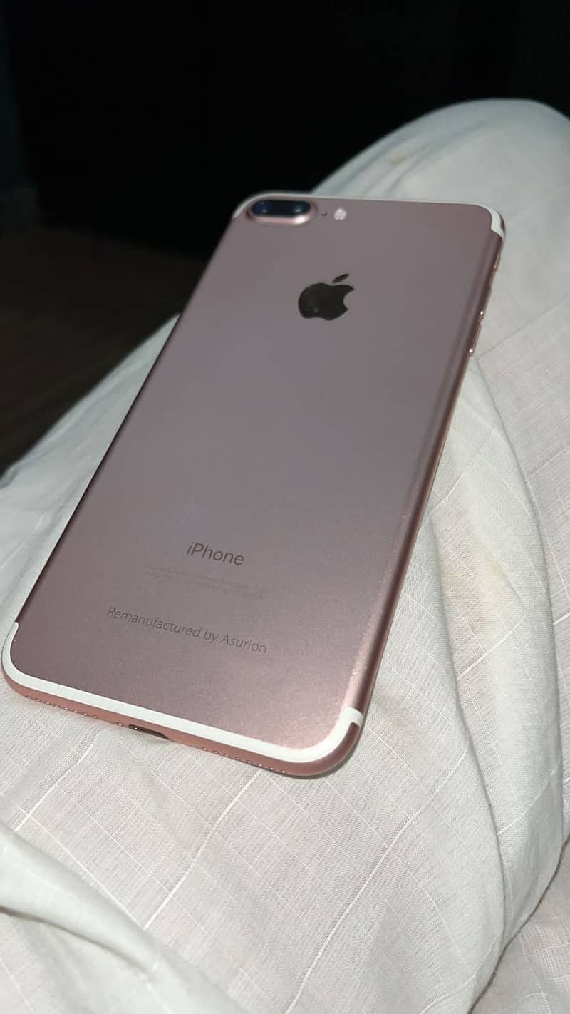 Apple iPhone 7 Plus 0