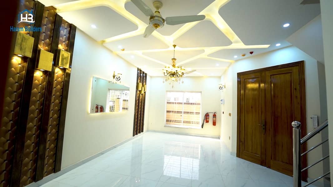 DHA RAHBAR MODERN STYLE MOST BEAUTIFUL HOUSE FOR SALE 6