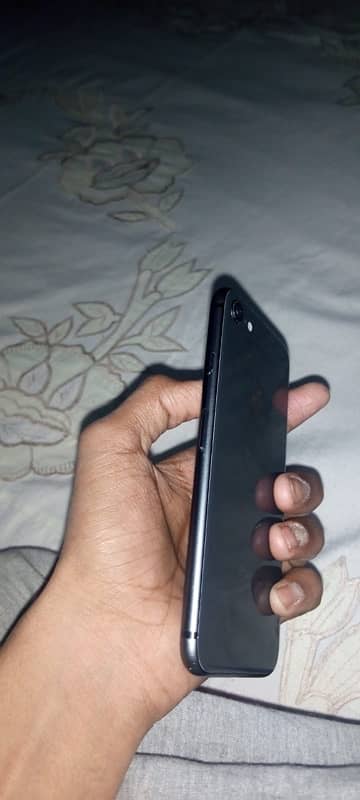 iphone 8( 03172042084 4