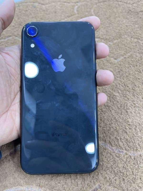 iphone xr 64gb battry health 79 all ok 5