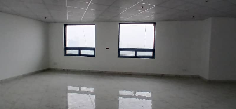 Corporate Offices Available On Rent At Affordable Price In Gulberg Lahore 4