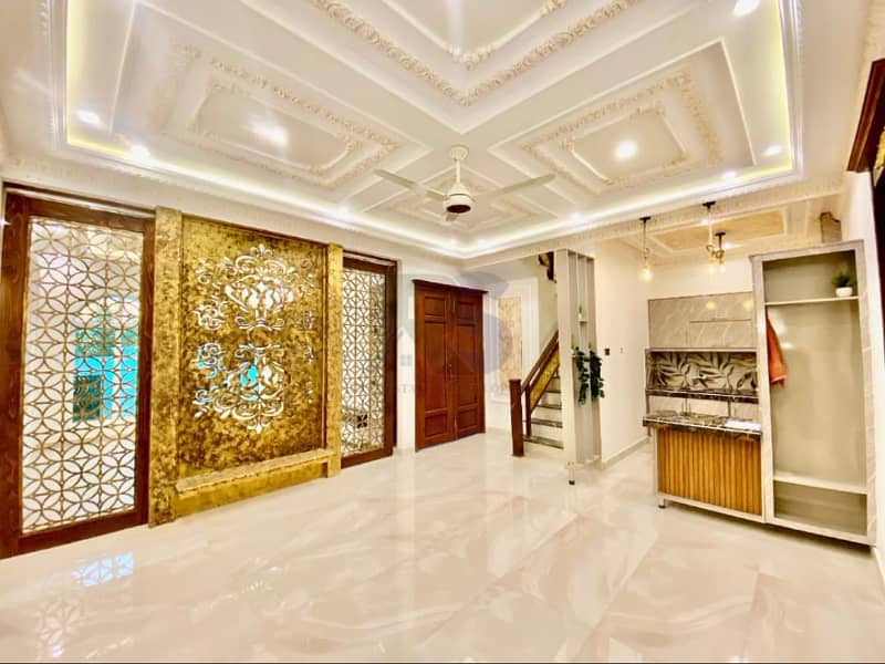 5 Marla Stunning House available for sale in SJ Garden Lahore 7