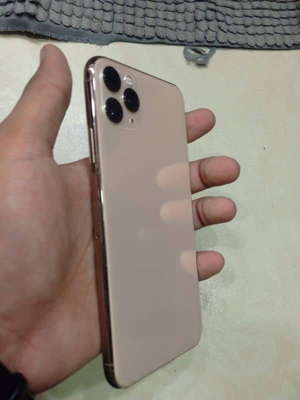 iphone 11 pro max non PTA(factory) 2