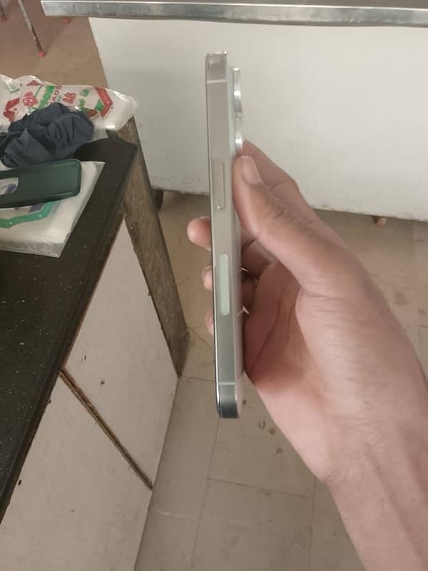 iPhone 14 Pro 256gb non pta jv 3